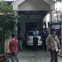 Ditinggal Bepergian, Rumah Pengusaha Jual Beli Mobil Dirampok