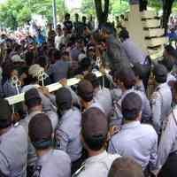 Pelantikan Kepala Desa di Tuban Ricuh 