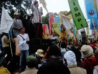 Ribuan Petani Demo Istana Negara