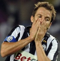 Nyonya Tua Masih Punya Banyak PR