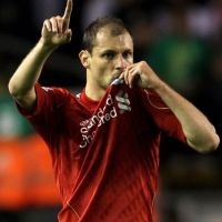 Menunggu Si Merah Gabung Papan Atas