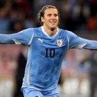 Hadapi Indonesia, Uruguay Kembali Panggil Forlan