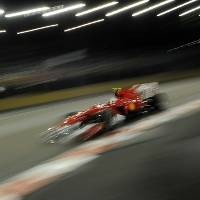 Alonso Pole Dibuntuti Vettel