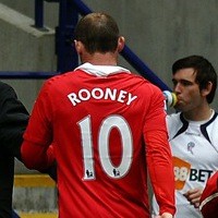 Rooney & Giggs Alami Cedera