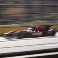 Schumi Masih Oke, Webber Sedikit Gila