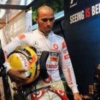 Hamilton: Gelar Juara Dunia Menjauh