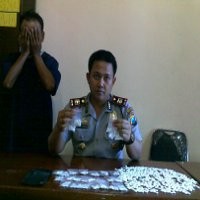Polisi Amankan Pengedar Pil Koplo