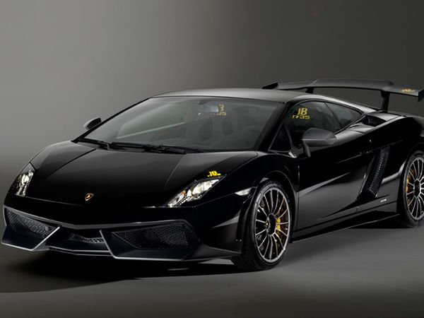Banteng Balap Lamborghini Blancpain