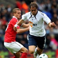 Vidic Cemaskan Rapuhnya Pertahanan MU