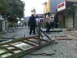 Nonton Tawuran, Warga Tanah Tinggi Diserempet Kereta