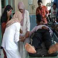 Pick Up Senggolan dengan Bus Mira, 8 Orang Terluka 