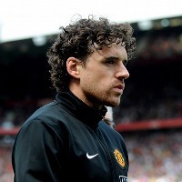 Hargreaves  Panaskan Lini Tengah MU