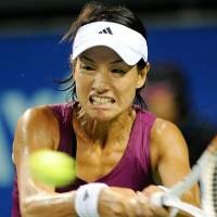 Wozniacki Mudah, Date Menang Lagi