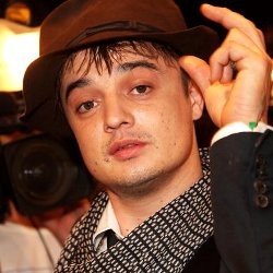 Pete Doherty Tertangkap Pakai Narkoba Untuk ke-23 Kalinya