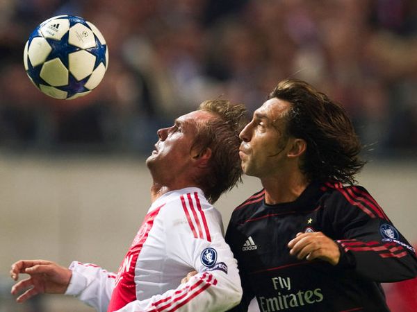 Ajax-Milan Sama Kuat