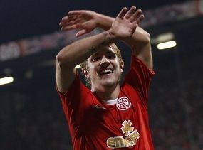 Bintang Muda Mainz di Antara Jerman & Inggris