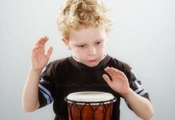 Musik, Tari dan Drama Membantu Perkembangan Otak Anak