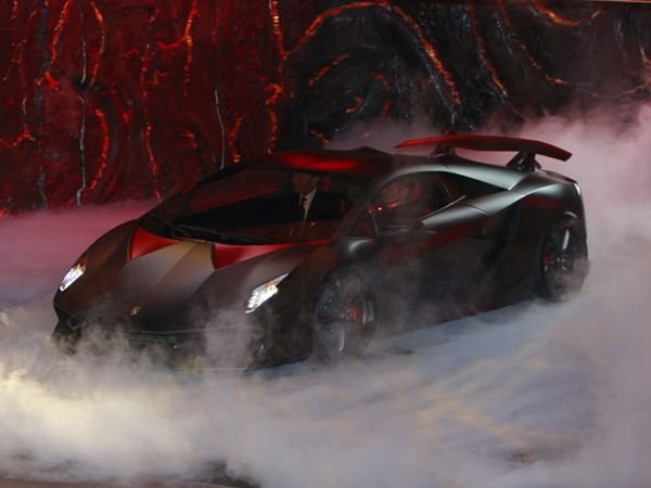 Elemen Keenam Lamborghini