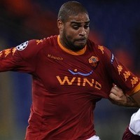 Adriano Sempat Ingin Bunuh Diri