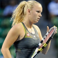 Wozniacki ke Empat Besar