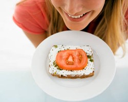 Diet Piring Untuk Tubuh Lebih Langsing