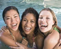 5 Manfaat Tertawa Untuk Kesehatan