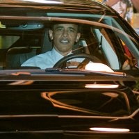 Obama Wajibkan Mobil di AS Minum BBM 25 KM/Liter