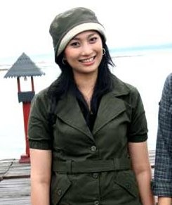 Puteri Lingkungan 2009 Pernah Bikin Malu Perokok