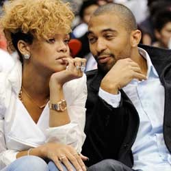 Rihanna Segera Dilamar Atlet Baseball