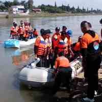 Sidak Penambang Pasir, Perahu Wagub Jatim Kehabisan BBM 