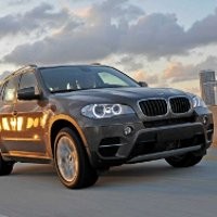 BMW Luncurkan X5 Variasi Baru