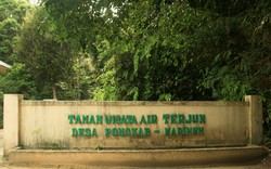 Air Terjun Desa Pongkar Pulau Karimun