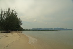 Pantai Pongkar, Pulau Karimun