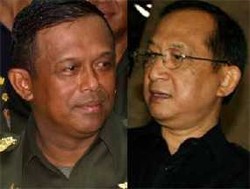 SBY Minta Hendarman dan Djoko Santoso Menulis Buku