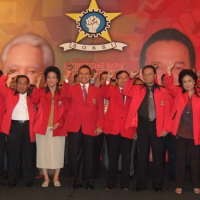 Rusli Zainal Kukuhkan Pengurus Dewan Pimpinan Nasional Soksi