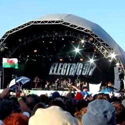 Tiket Glastonbury 2011 Laris dalam 4 Jam