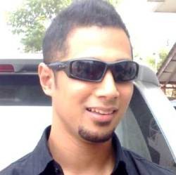 Marcell Musuhi Kaum Waria di Madame X