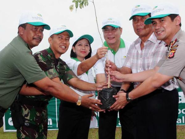Cinta Lingkungan Tanam Pohon
