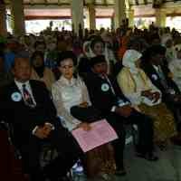 100 Pasutri Dinikahkan Secara Massal