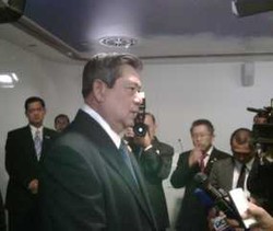 Dua Jam Sebelum SBY Tunda Kunjungan ke Belanda