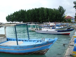 Peduli Jakarta, peduli sampah.
