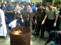 Polres Jakbar Musnahkan Barbuk Narkoba