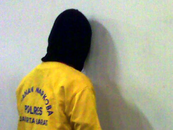 Bandar Narkoba di Perumahan Elite Diciduk Bandar Narkoba di Perumahan Elite Diciduk