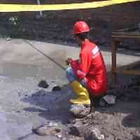 Semburan Setinggi 30 Cm Muncul di Siring Barat