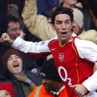 Kembali ke Arsenal, Pires? 