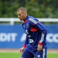 Benzema Dimarahi, Namun Tak Dihukum