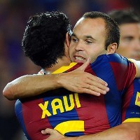 Messi: Antara Xavi atau Iniesta