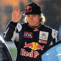 Renault Pertanyakan Motivasi Kimi 