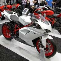 Ducati 848 EVO, Kini Terdahsyat di Kelasnya
