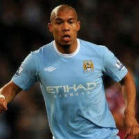 Newcastle Minta De Jong Ditindak